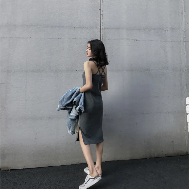 

2021 Summer's New Retro Women's With Black Skirt At The Bottom, Split And Slim, Sexy Mid Long Suspender Dress