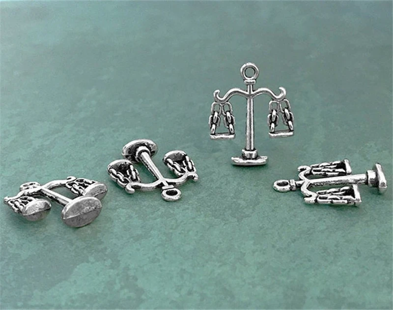 Шармы-весы из сплава в виде знаков зодиака 22 х18 мм | Украшения и аксессуары