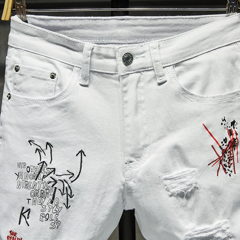 Джинсы мужские с вышивкой и надписью модные облегающие модельные брюки из денима