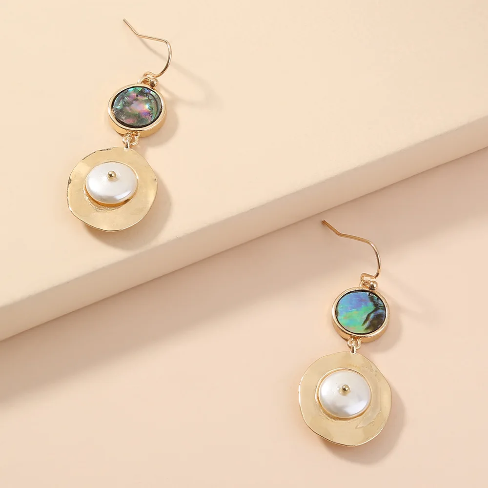 Женские серьги с плоской жемчужиной 2021 | Украшения и аксессуары