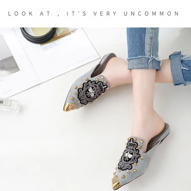 Туфли женские замшевые с вышивкой плоская подошва металлическая Кепка