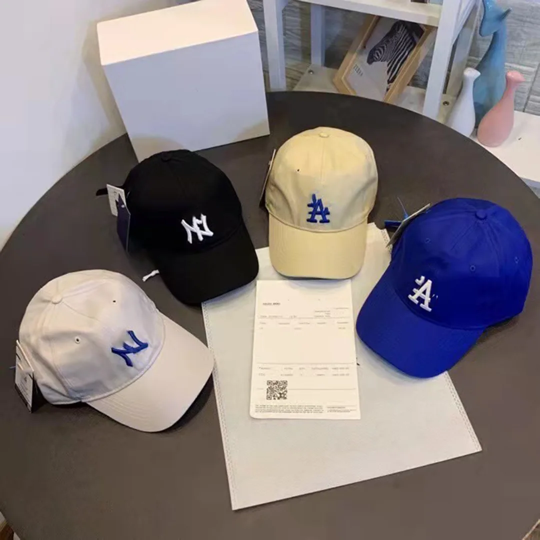 

Four Seasons Baseball Cap Men's Women's Same Style La Large Logo Embroidered Face-Looking Small Soft Top Peak Adult Hat 8505