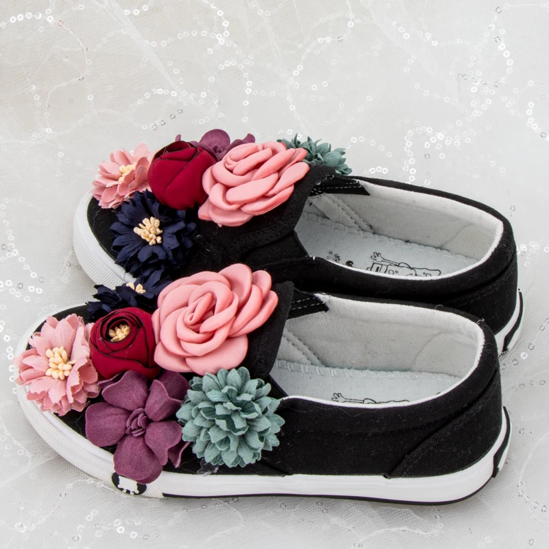 

Canvas Shoes Handmade Flowers Characteristics Shoes Autumn Shoes round Flat Leisure Travel Girls Shoes