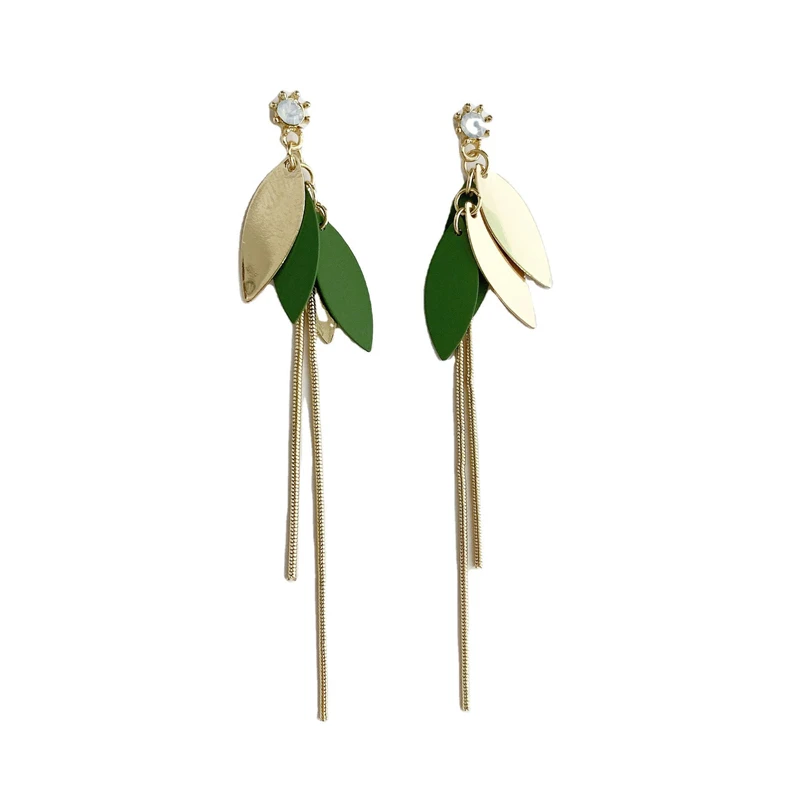 

Japanese and Korean new geometric long tassel small fresh leaf earrings, French retro style earrings of fashionable women
