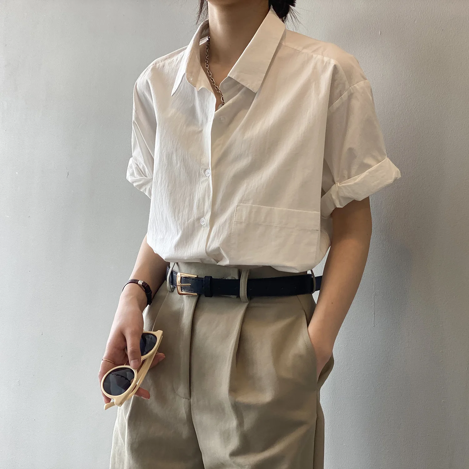

2021 Women Cotton Blouses Short Sleeve Solid Color Womens Tops And Blouses Fashion Women Thin Shirt Blusas Roupa Feminina