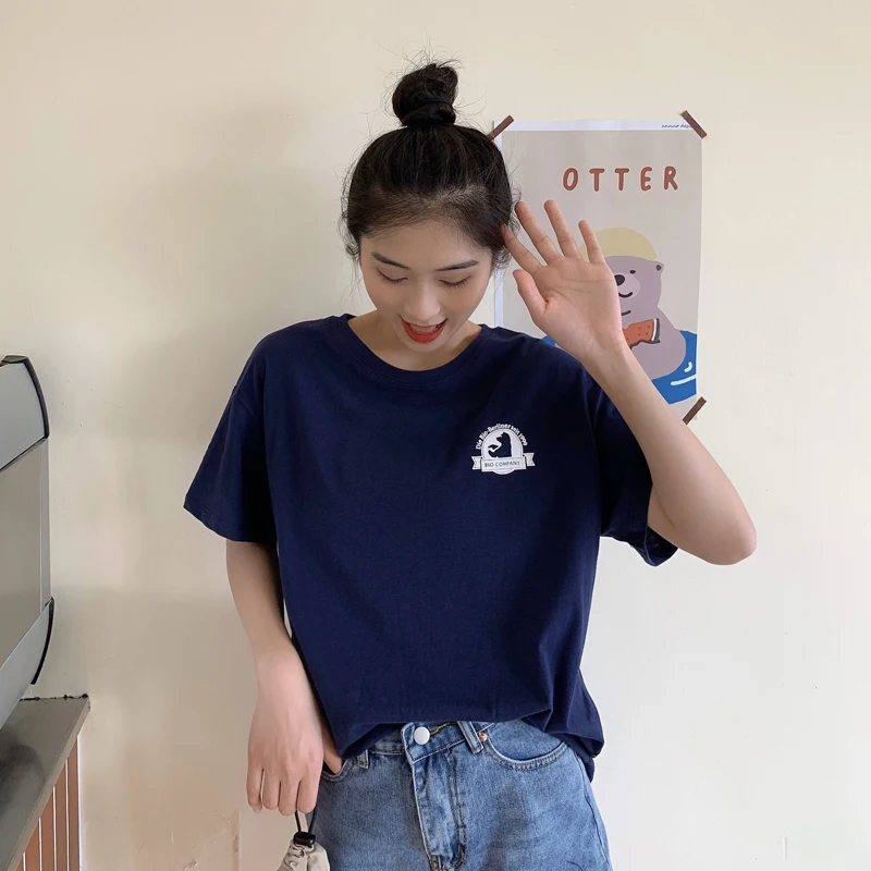 Летняя простая свободная футболка с буквенным принтом и коротким рукавом