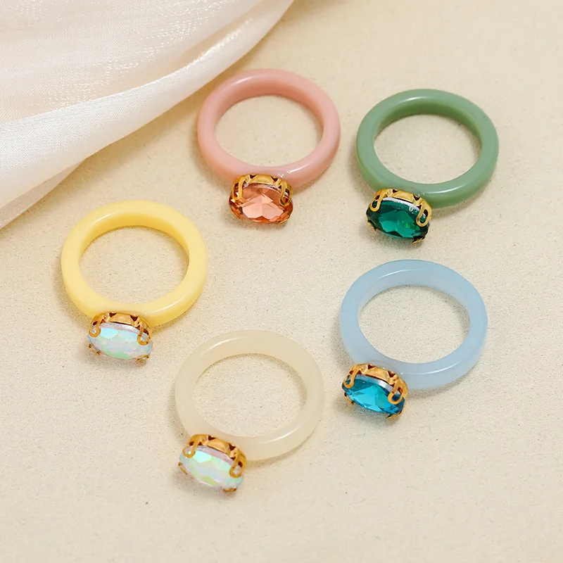 

2021 Women Colorful Resin Rings Acrylic Crystal Geometric Acrylic Rhinestone Rings Transparent Trendy Jewelry Aesthetic Jewelry