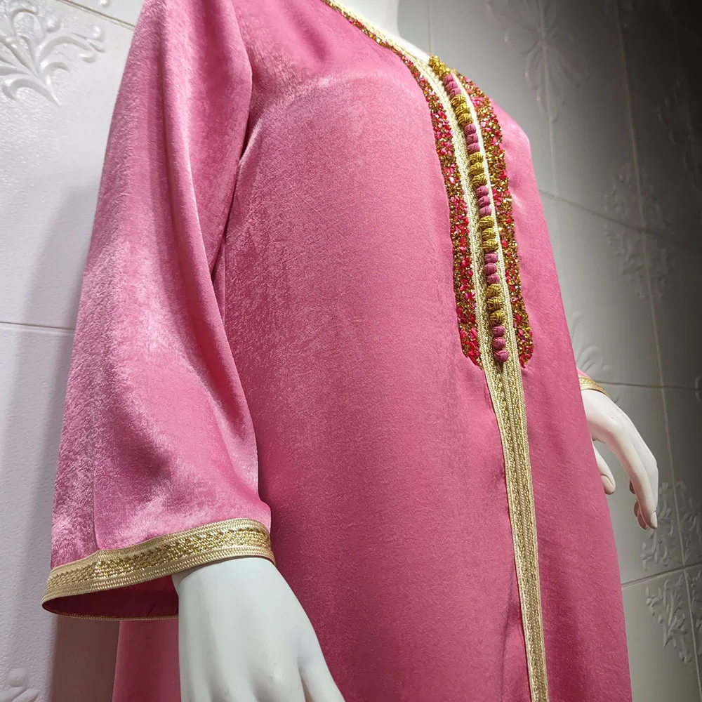 

Muslim Style 2021 Spring Summer Oversize Women's Dress Loose Casual Designer Simple Elegant Hot Drilling Webbing V-neck