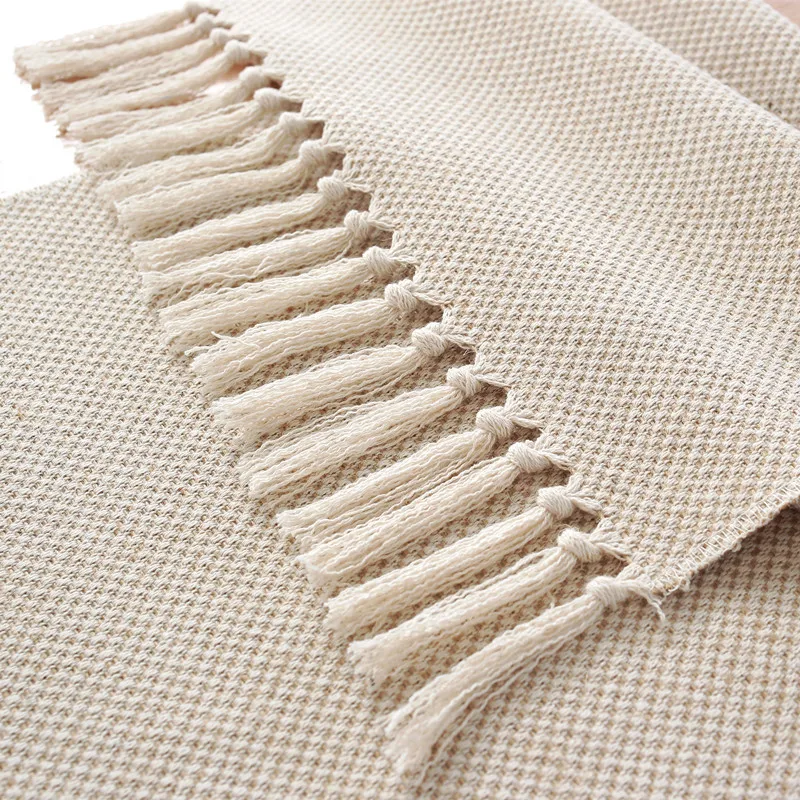 

Cotton Linen Table Runner Vintage Beige Fringed Cloth for Christmas Party Restaurant Wedding Decoration Household Tablecloth