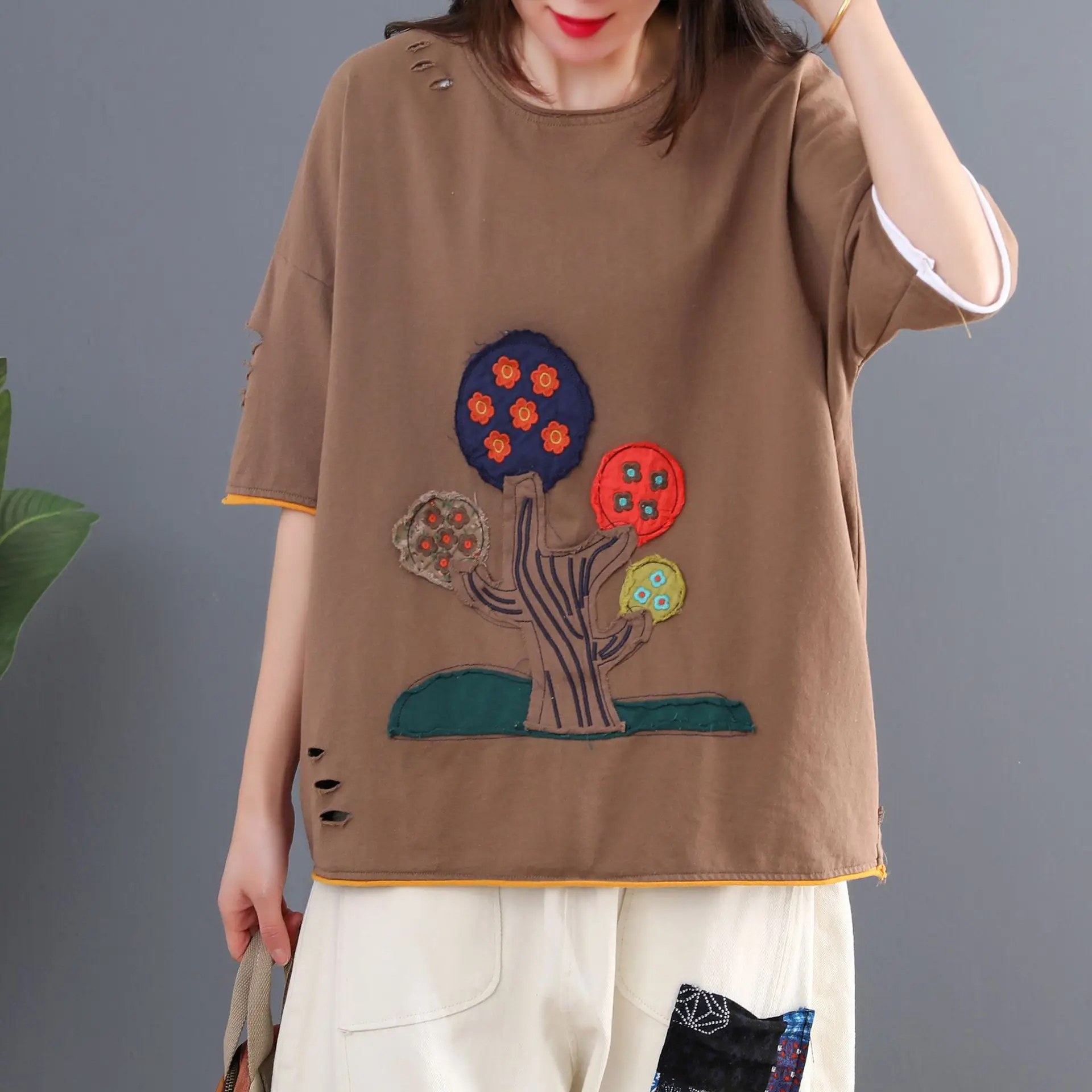 

Contrast Color Stitching Round Neck Cartoon Sticker Tops For Women Short Sleeve Cotton T-shirt Embroidered Loose Summer Tees