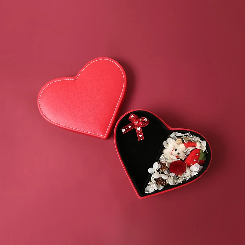Маленькая кожаная коробка в форме сердца украшение для ювелирных изделий