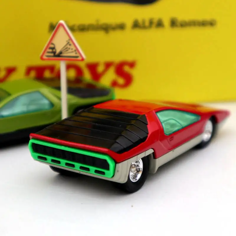 1:43 Atlas Dinky набор игрушек 1426 1426P карабин Bertone mechanique Alfa Romeo литые под давлением модели