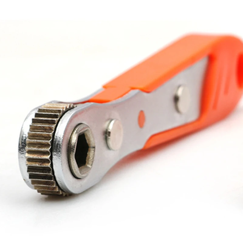 

Mini Bit Ratchet Wrench Bit Nozzle Handle Screwdriver Bit Socket Wrench Screwdriver Tool DSD666