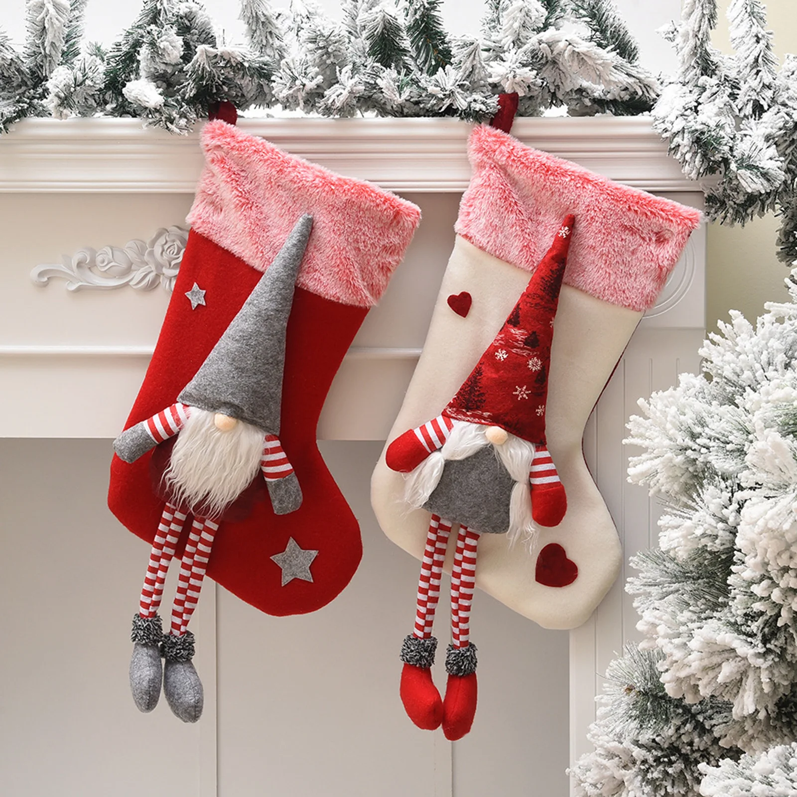 

Christmas Decorations, Faceless Santa Claus Patterns Sock Shaped Gift Bag Ornament for Home Shops, Red/White
