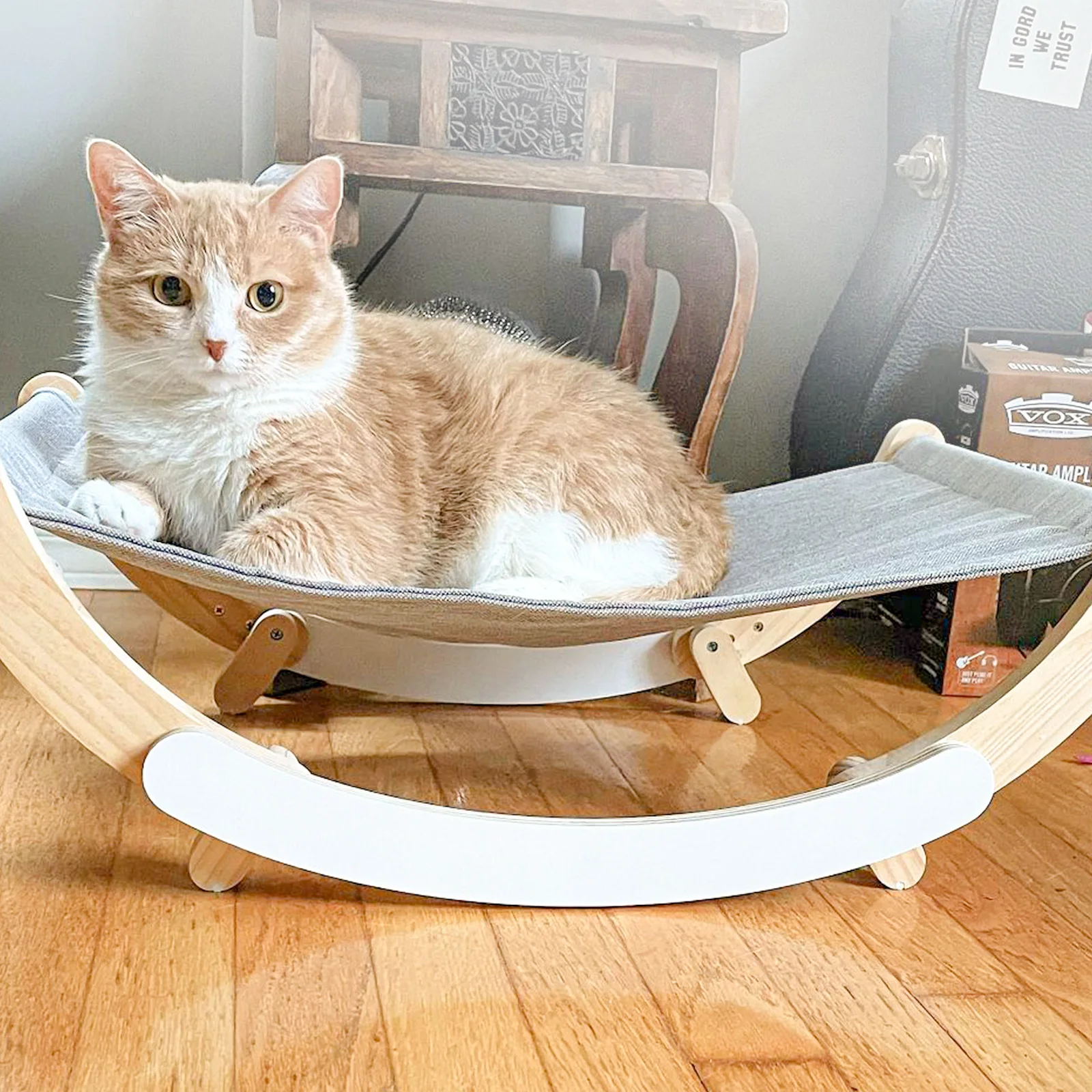 Cat Bed Soft Pet Cats Hammock Puppy Kitten Hanging Beds Mat with Durable Wood Frame for Small Pets Pet Toy Cat Shaker Bed Chair