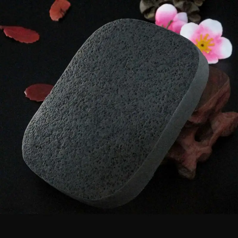 1pcs Bamboo Charcoal Facial Puff Face Deep Cleansing Washing Sponge Makeup Foundation |