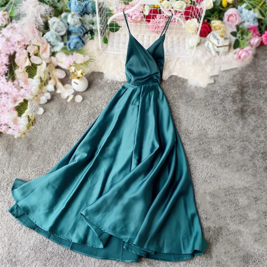 

Sexy Spaghetti Strap Dresses Party Night Club Dress 2022 New Fashion Elegant Long Silk Slip Dresses 2022 Robe Femme Vestidos