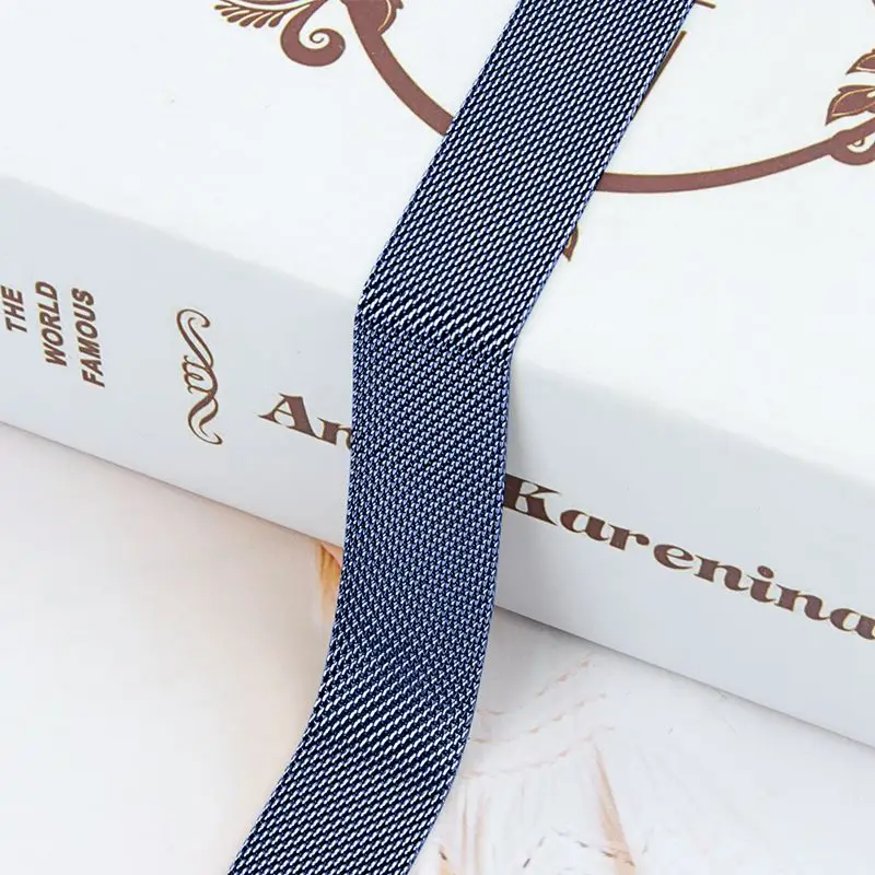 Blue OULUCCI металлический браслет из нержавеющей стали для fitbit versa 2 ремешок на запястье сетка петля магнитный браслет аксессуары для fit bit Versa2 - Цвет: Blue