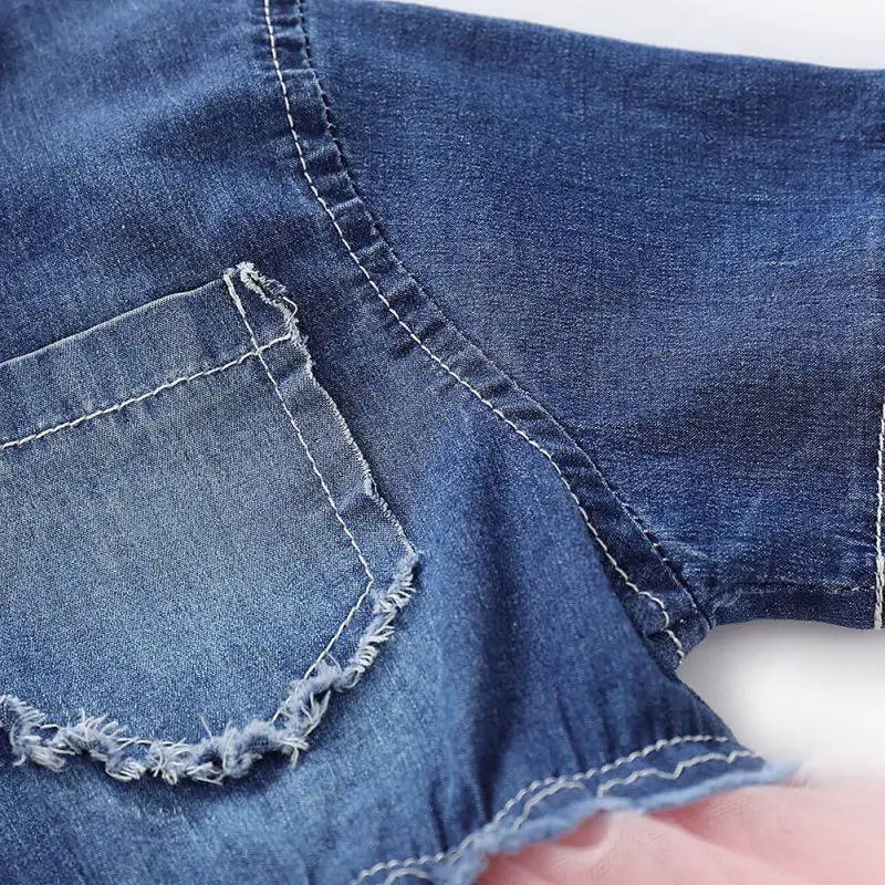 Повседневное джинсовое платье в стиле пэчворк с короткими рукавами для