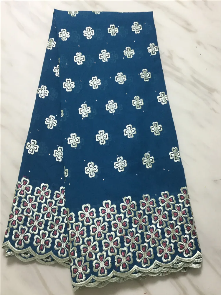 Зеленая/коричневая швейцарская вуаль кружева в Швейцарии Высококачественная