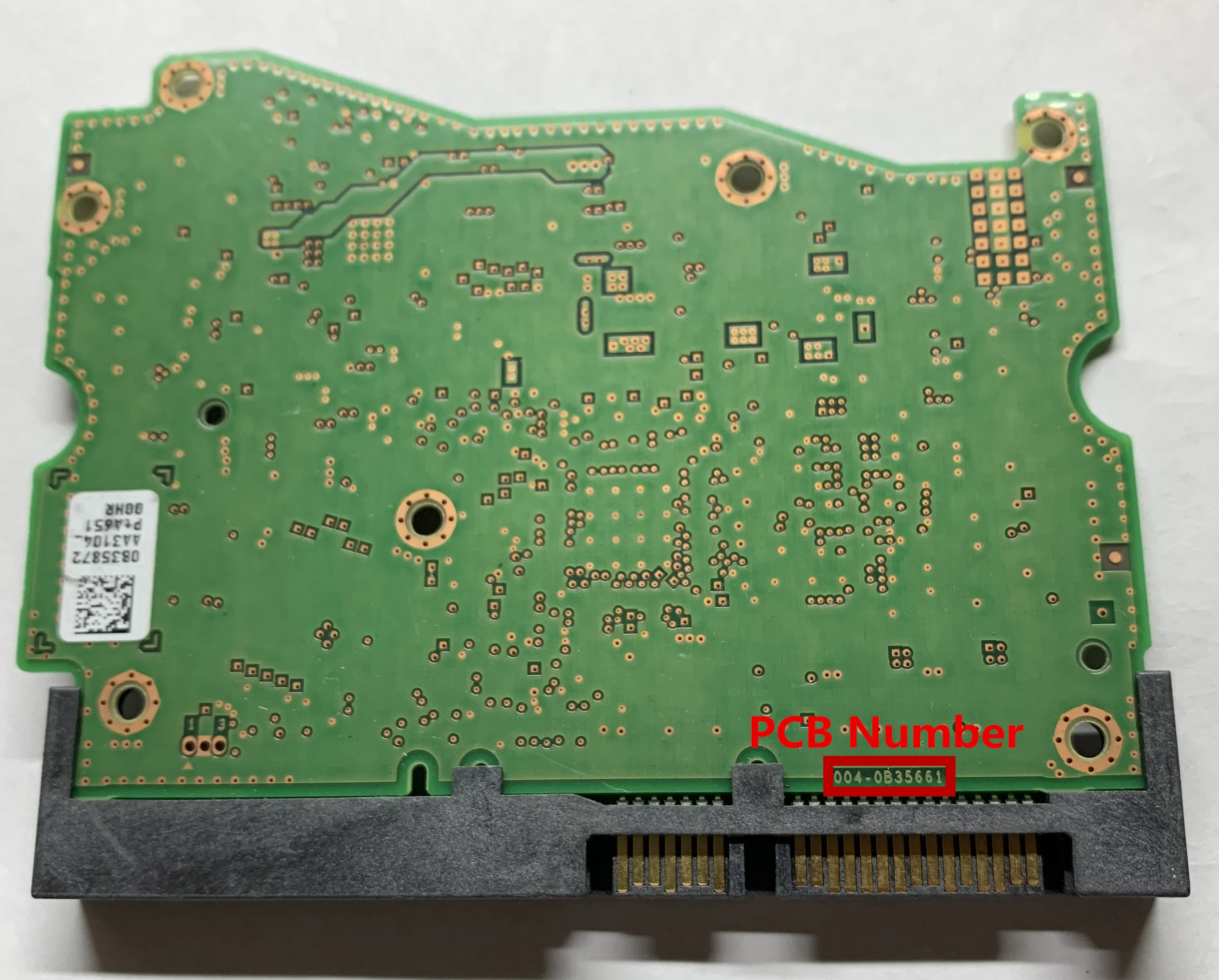 0B35661 Western Digital desktop hard disk PCB Board No. 004-0B35661 , 001-0B35661, 0B35872 enlarge