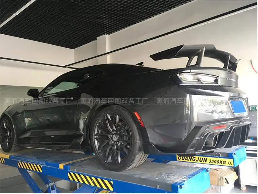 Высококачественный бампер из углеродного волокна для заднего багажника спойлер