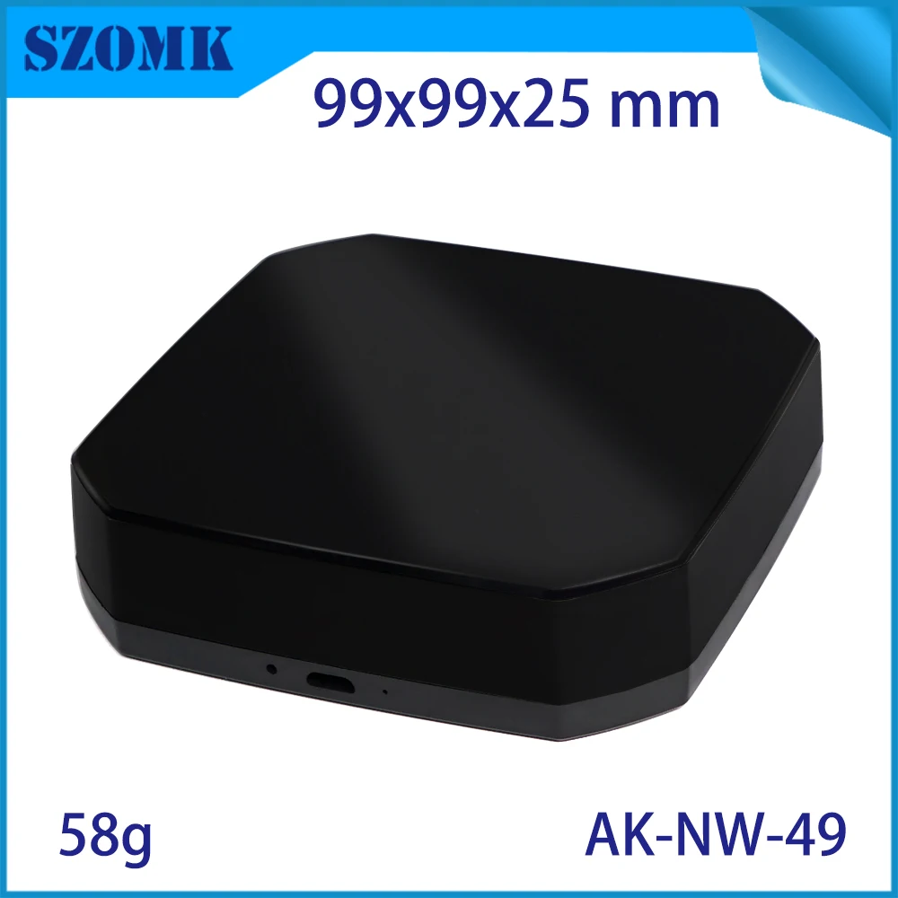 4 шт. Пластиковые боксы для электронных устройств 99 х99х25 мм