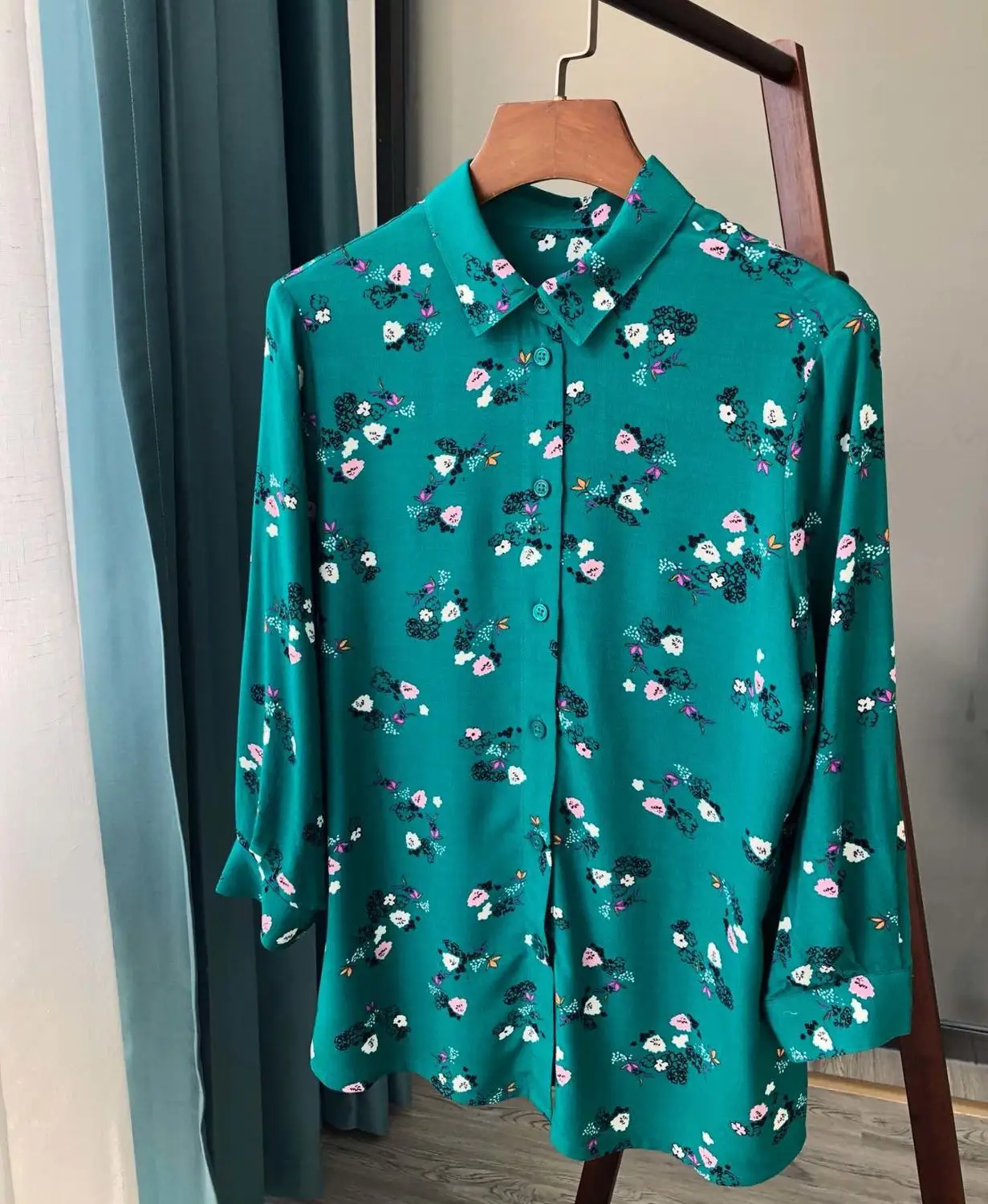 Рубашка из 100% вискозы с принтом зеленого леса на раннюю осень свежая рубашка