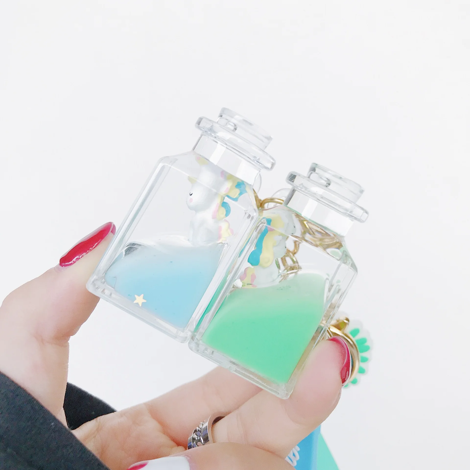 Летняя Новинка плавающий Единорог брелок подвеска в виде жидкой милой сетки