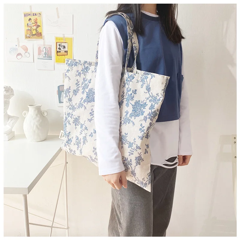 Маленькая свежая вместительная сумка на плечо сумки для покупок в Корейском