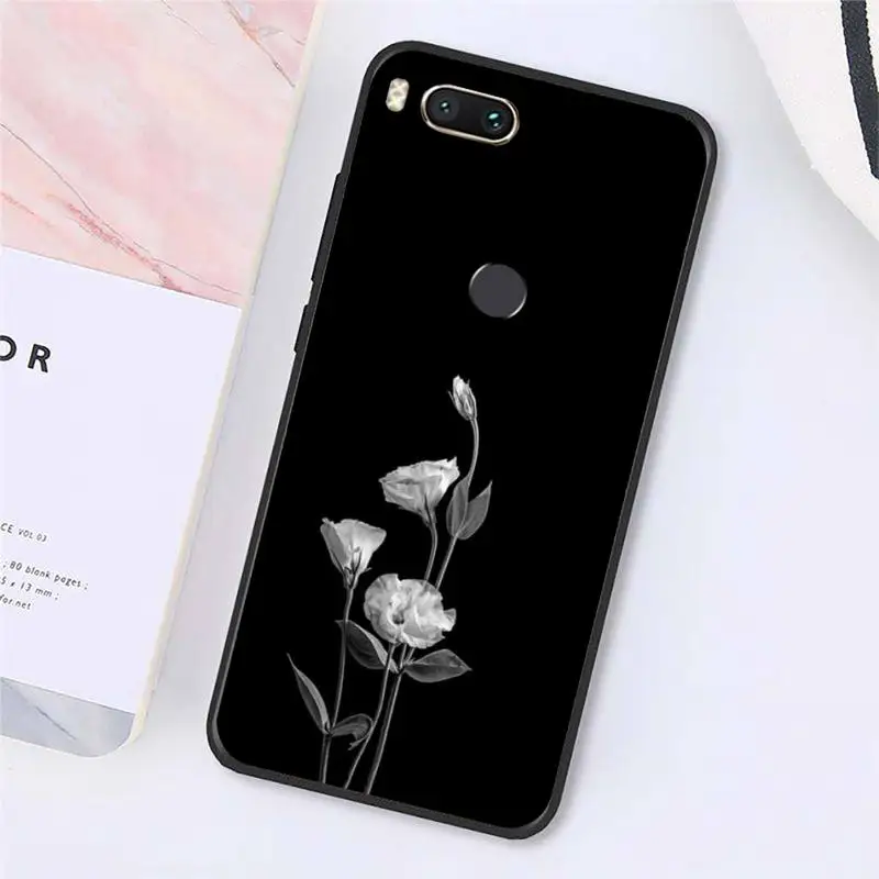 

White Rose flower pattern Phone Case For Xiaomi Redmi note 7 8 9 t k30 max3 9 s 10 pro lite Luxury brand shell funda coque