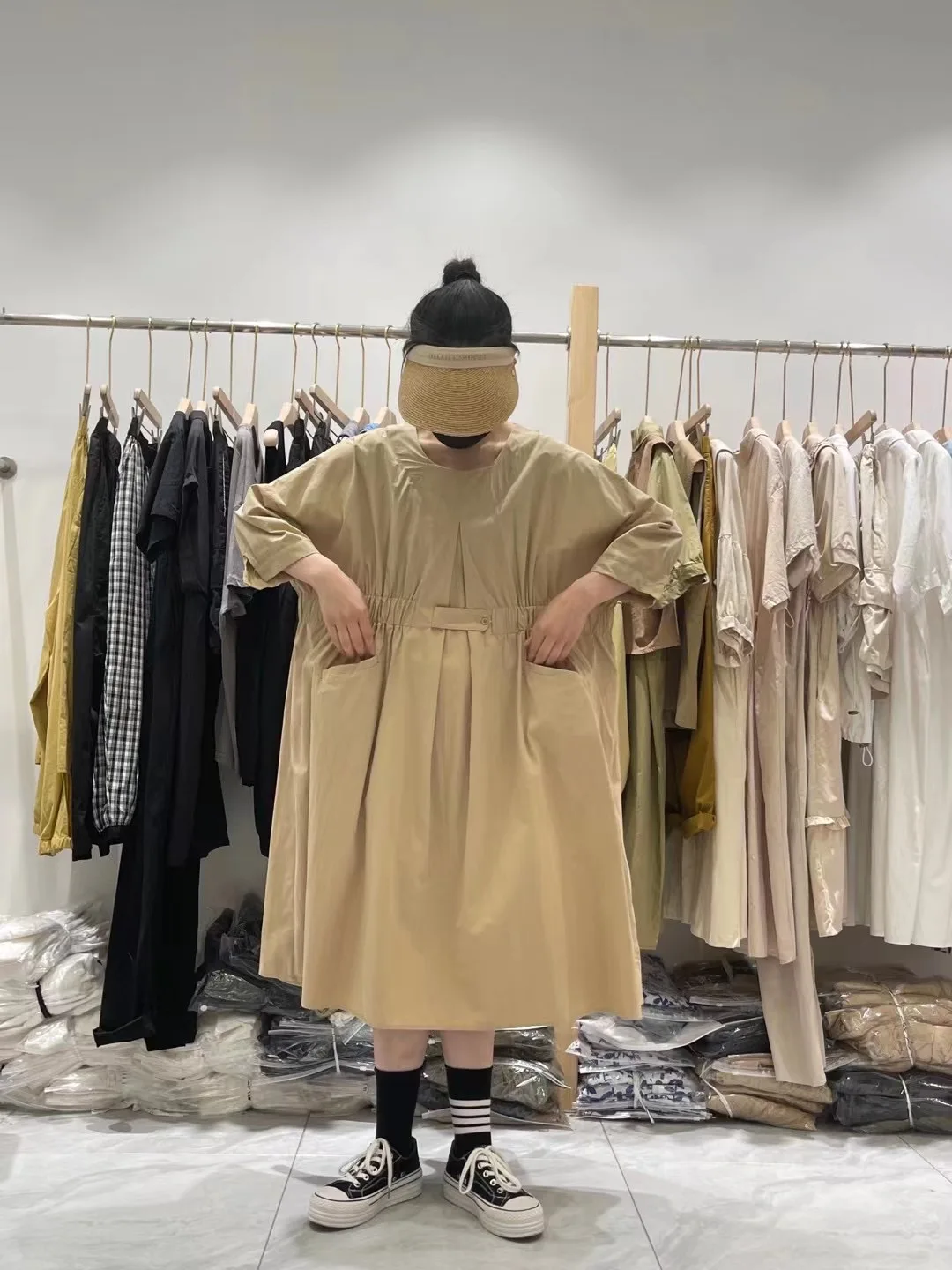 

Новинка 2021 года, маленькое мягкое платье для девочки, платье для девочки, платье большого размера, однотонное платье с коротким рукавом