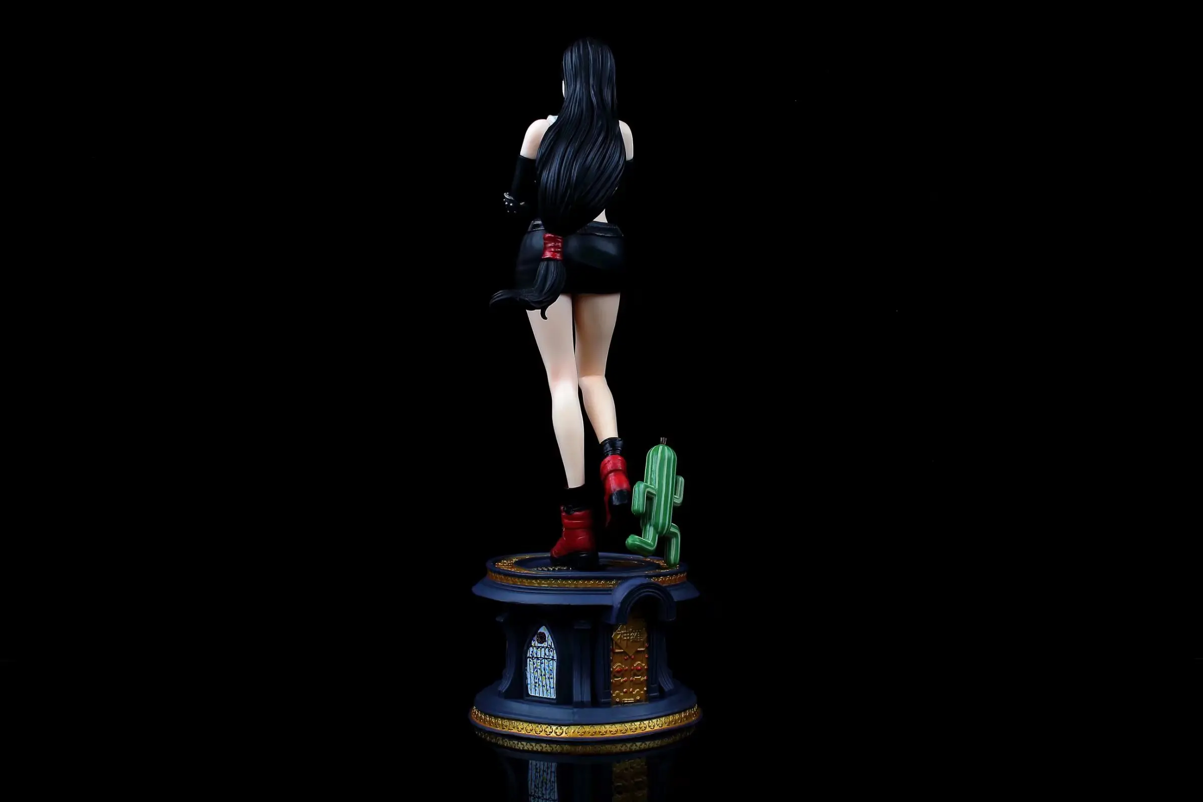 Фигурка Tifa из игры Final Fantasy VII высотой 30 см, изготовленная из ПВХ, для коллекционирования взрослых.