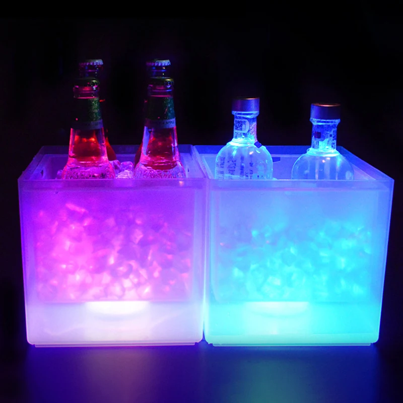 Прямая доставка 3.5L Водонепроницаемый LED Цвет изменение пластик ведро льда баров