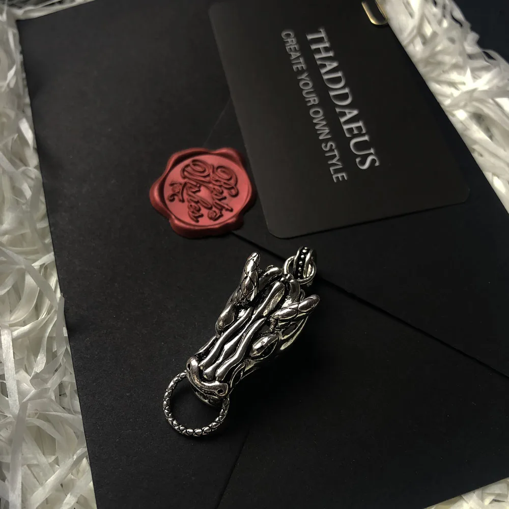 Клык дракона панковские шармы перевозчиков 925 стерлингового серебра в форме