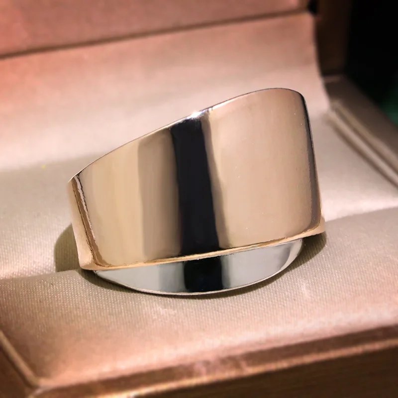 Женское геометрическое кольцо сверкающий циркон обручальное нестандартное