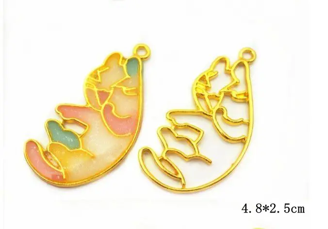 Популярная кошка в различной позе форме металлической рамки UV Expoxy Смола