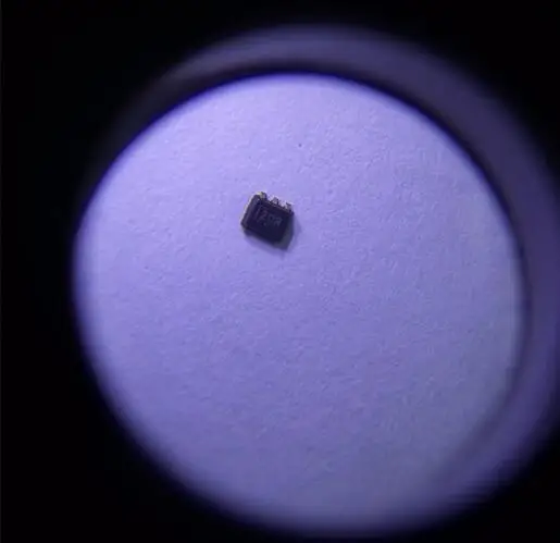 

5pcs/lot 2CR TPD4E001DRLR SOT563