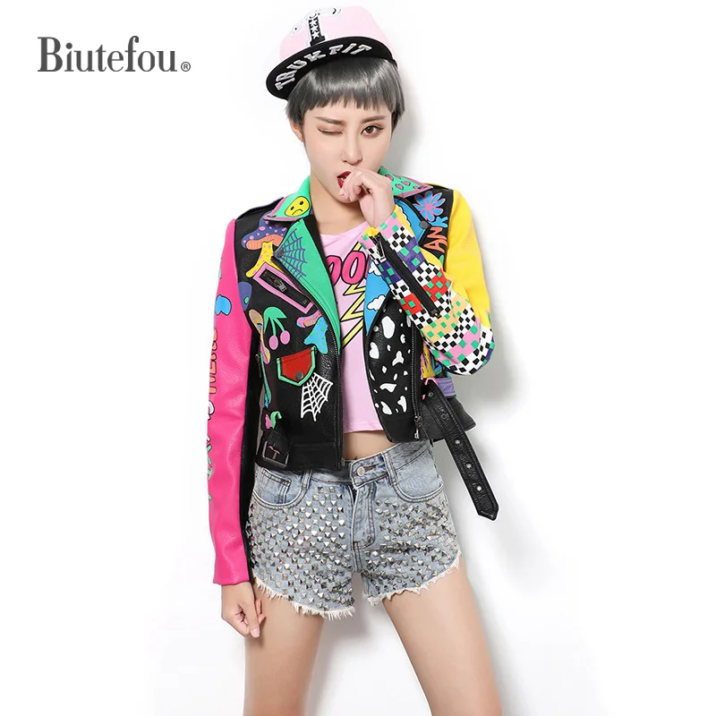 

2021 Spring Women Short Multicolor Graffiti Print Motorcycle Leather Jacket