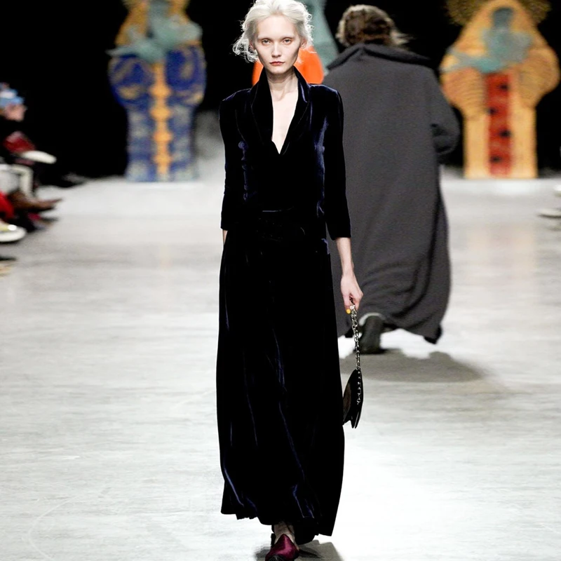 

Женское бархатное платье с V-образным вырезом и рукавом 2020