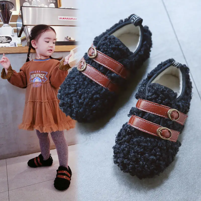 

Girls Plush Shoes 2020 Winter New Children's Wild Princess Shoes, Big Children's Baby Cotton Shoes and Velvet Peas Shoes