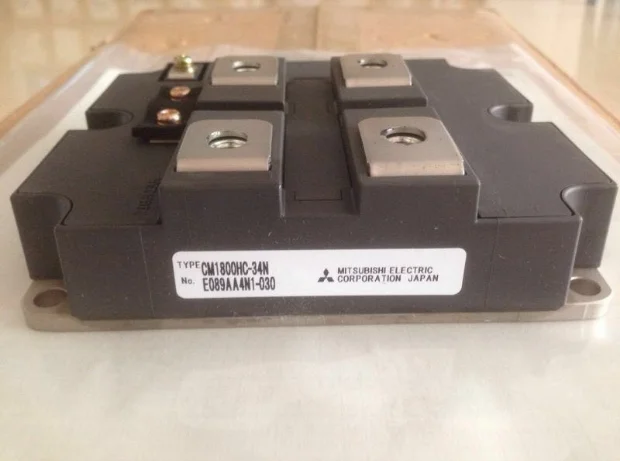 

Новый модуль Mitsubishi CM1800HC-34N CM1800HC34N, 1 шт.