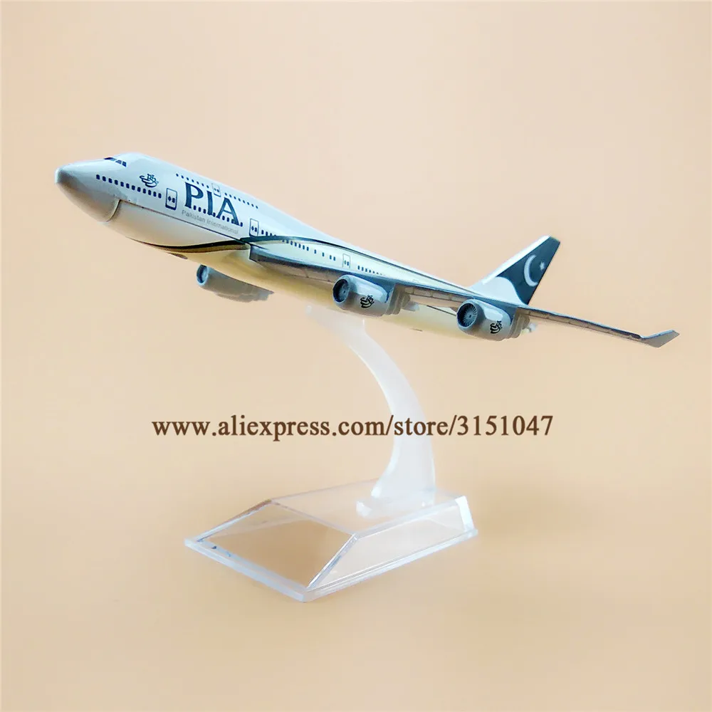 

16cm Metal Alloy Plane Pakistan Air PIA Airlines Boeing 747 B747-400 Airways Airplane Model w Stand Aircraft Gift
