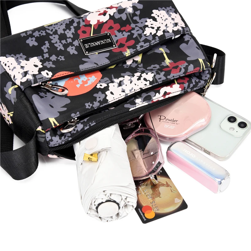 

2021 Zipper Women's Wallet Nylon Cloth Handbag Women Floral Shoulder Bag Ladies Messenger Bag Key Wallet