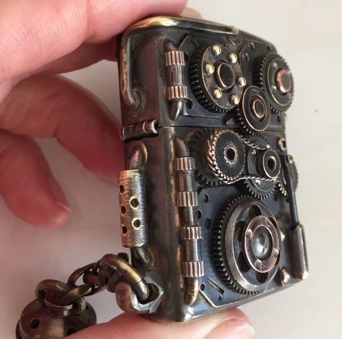 LCZQPK watch video old brass Handmade welding blackened stamped gear can run steampunk lighter | Дом и сад