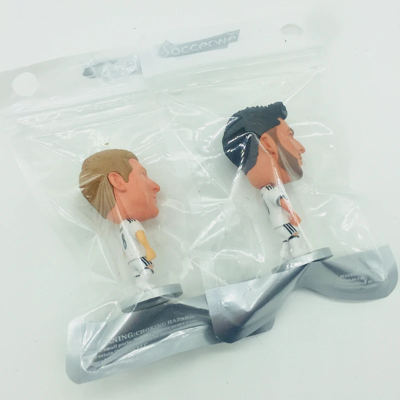 

Soccerwe 2.55" Height Soccer Star Doll 4# Ramos Figures White 2021 Christmas Gift Toy
