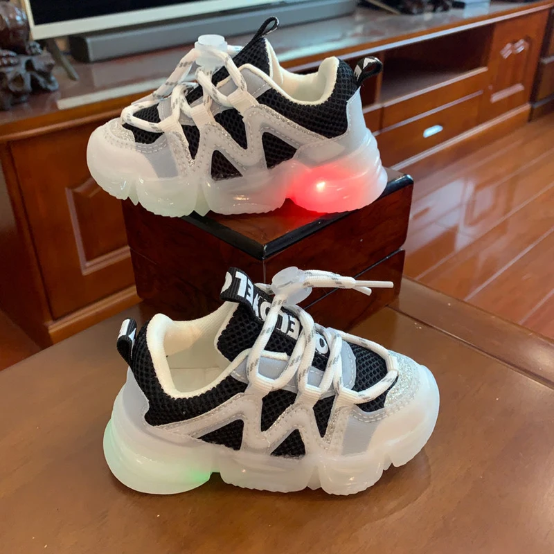 

Детская спортивная обувь, весна-осень, детская спортивная обувь со светодиодсветильник кой, обувь для девочек и мальчиков, Нескользящая дыш...