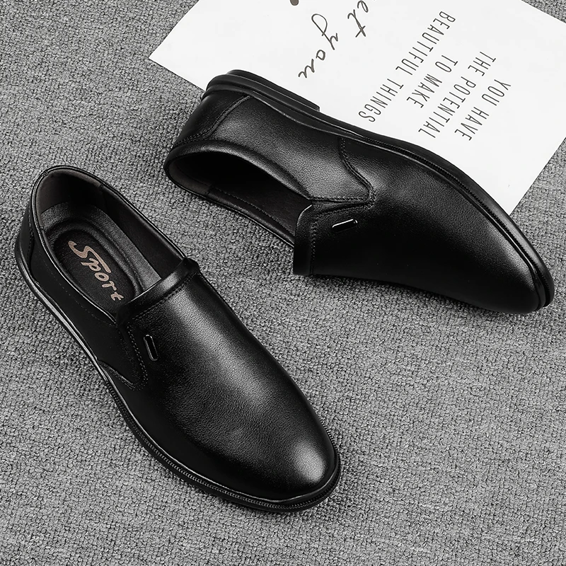 

Black Loafers Casual Shoes For Men Sport Sapato 2020 Hot Designer High Quality Fashion Men's Leather Mens Causal