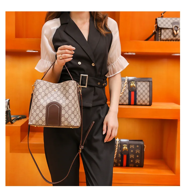 

2021 New Fashion Female Bag M Style Handbag Single Shoulder Messenger Small Bag All-match Fashion Female Bag