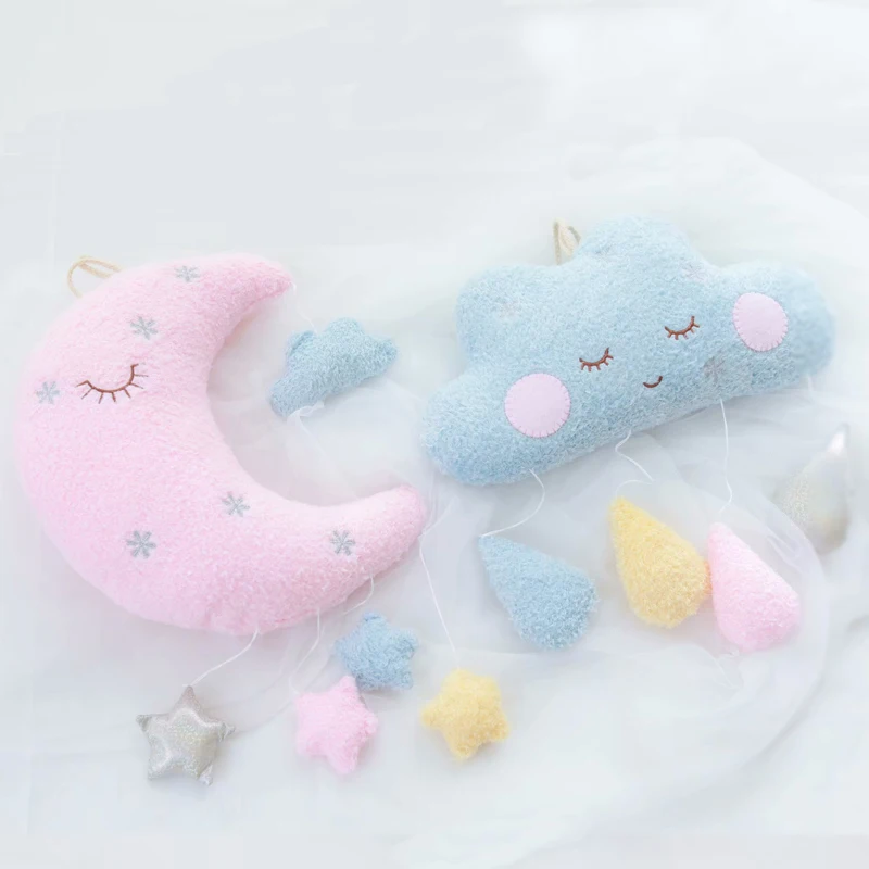 Луна облака и капли дождя плюшевая подушка украшение для детской комнаты